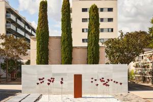 Memorial amapolas Cementerio de Sant Just Desvern
