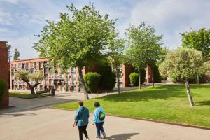 cementerio el prat de llobregat